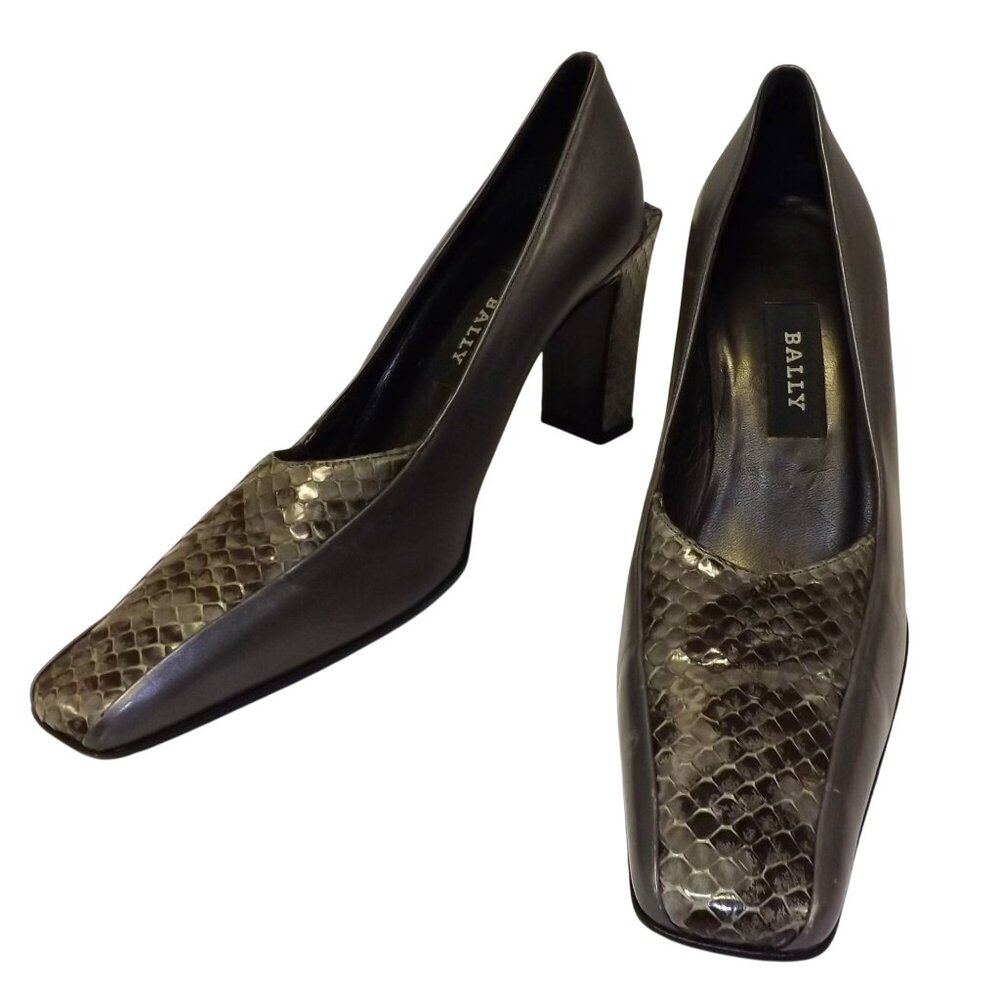 Size 7.5 Bally Gray Leather & Snakeskin High Heels With Square Block Heel Design